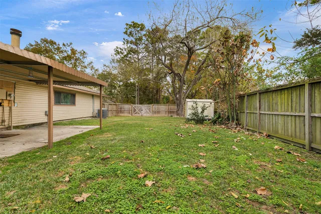 $250,000 | 17458 Jolly Boat Drive, Crosby, TX 77532