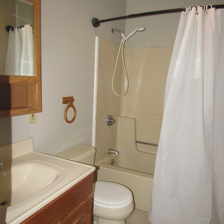 91 State Street Amherst, MA 01002 - Photo 11 of 17 Gallery Image 11