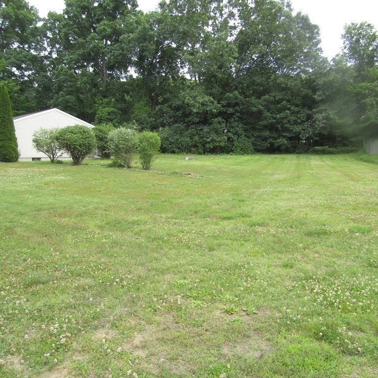 91 State Street Amherst, MA 01002 - Photo 12 of 17 Gallery Image 12