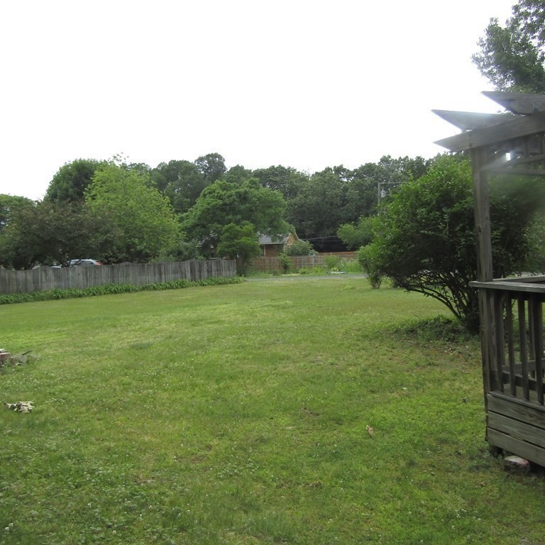 91 State Street Amherst, MA 01002 - Photo 13 of 17 Gallery Image 13