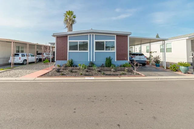 $89,990 | 2621 Prescott Road, Unit 242, Modesto, CA 95350