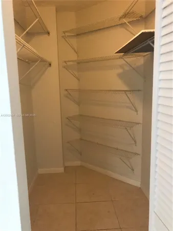 $2,000 | 7075 Northwest 186th Street, Unit C408, Hialeah, FL 33015