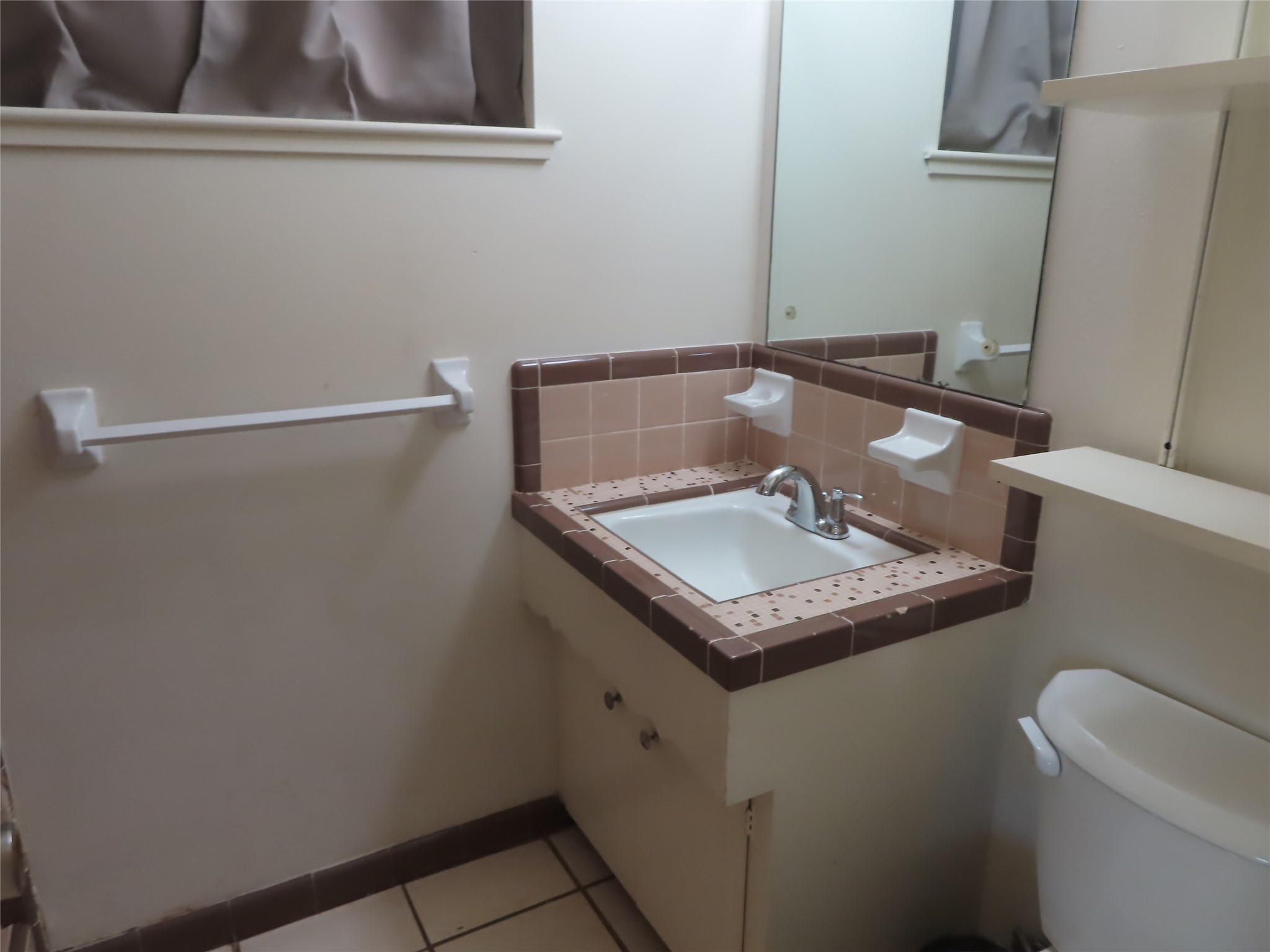14207 Foxford Way Houston, TX 77015 - Photo 10 of 24