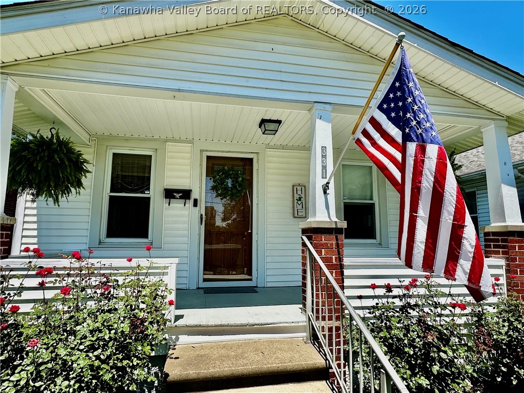 331 17th Street Dunbar, WV 25064 - Photo 4 of 39 Gallery Image 4