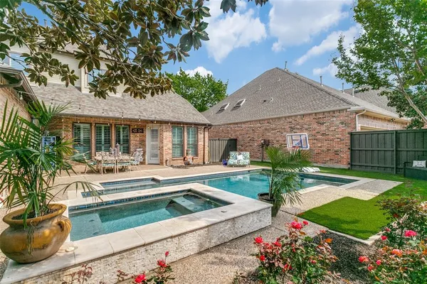 $750,000 | 102 Stonehaven Court, McKinney, TX 75072