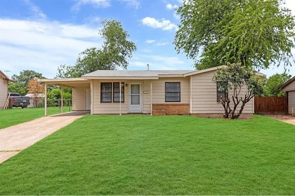 $1,595 | 4713 Laverda Drive, Haltom City, TX 76117