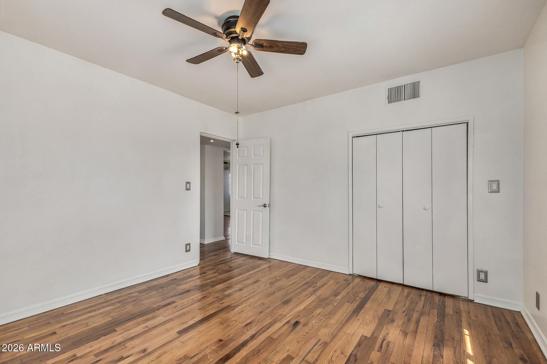 1837 West Roma Avenue Phoenix, AZ 85015 - Photo 12 of 31 14 - Roma