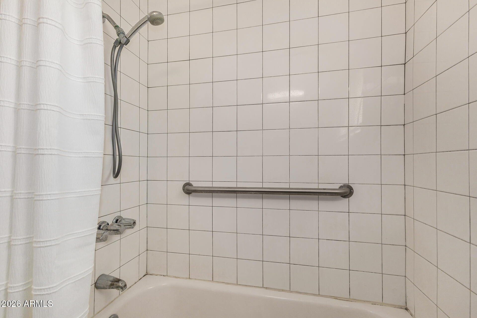 1837 West Roma Avenue Phoenix, AZ 85015 - Photo 15 of 31 17 - Roma