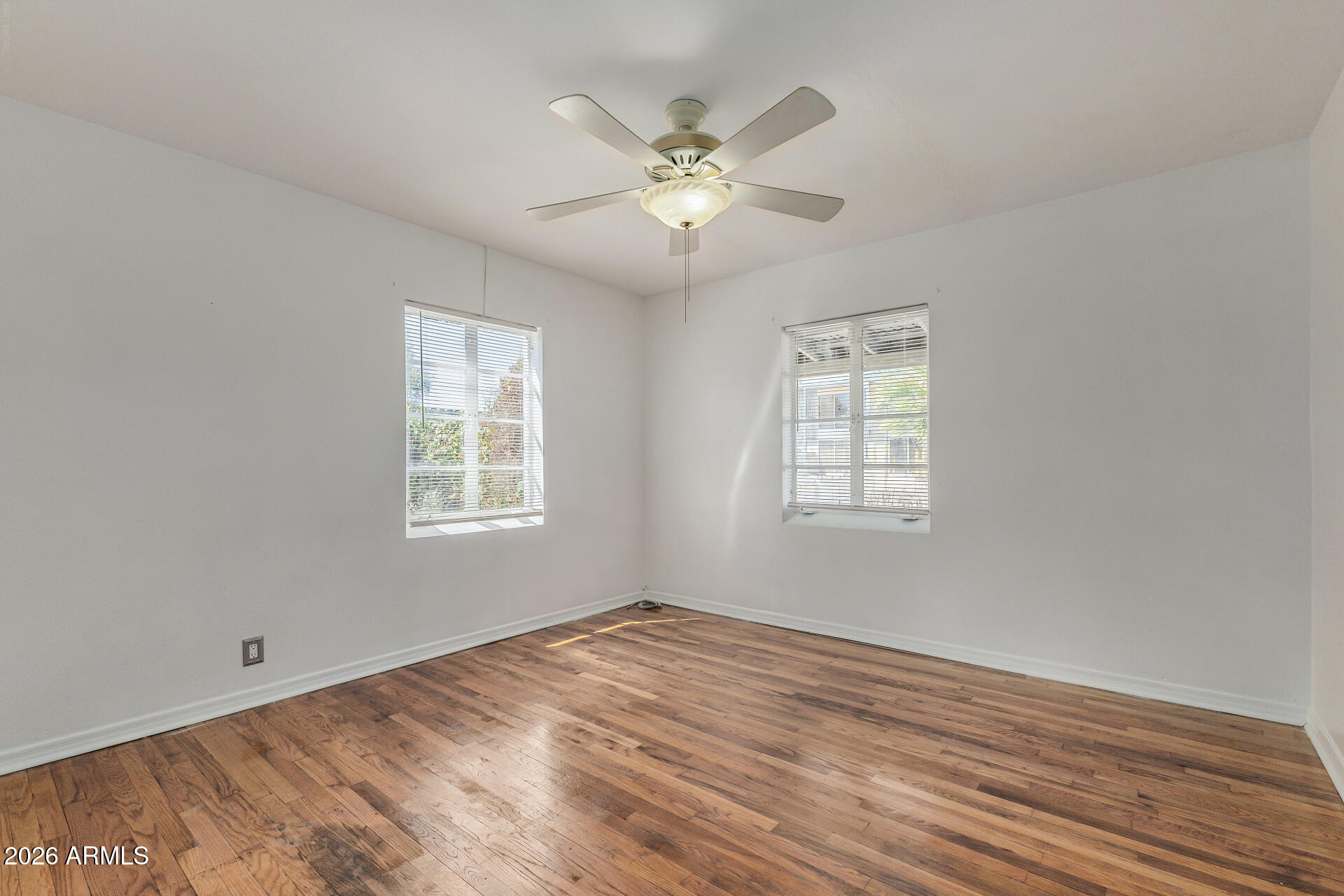 1837 West Roma Avenue Phoenix, AZ 85015 - Photo 20 of 31 22 - Roma