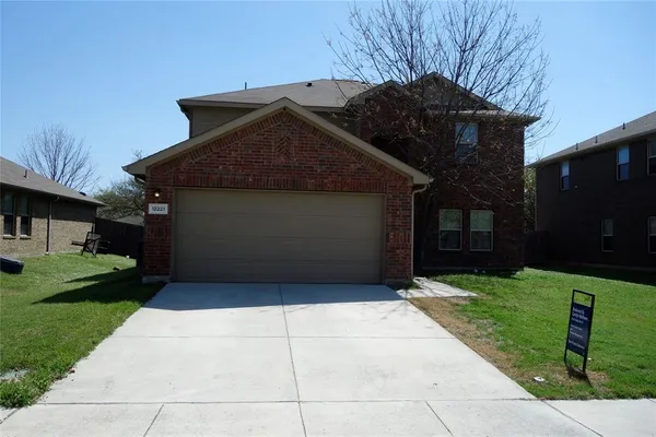 $2,395 | 12221 Big Rock Drive, Rhome, TX 76078