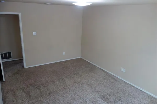 $2,395 | 12221 Big Rock Drive, Rhome, TX 76078