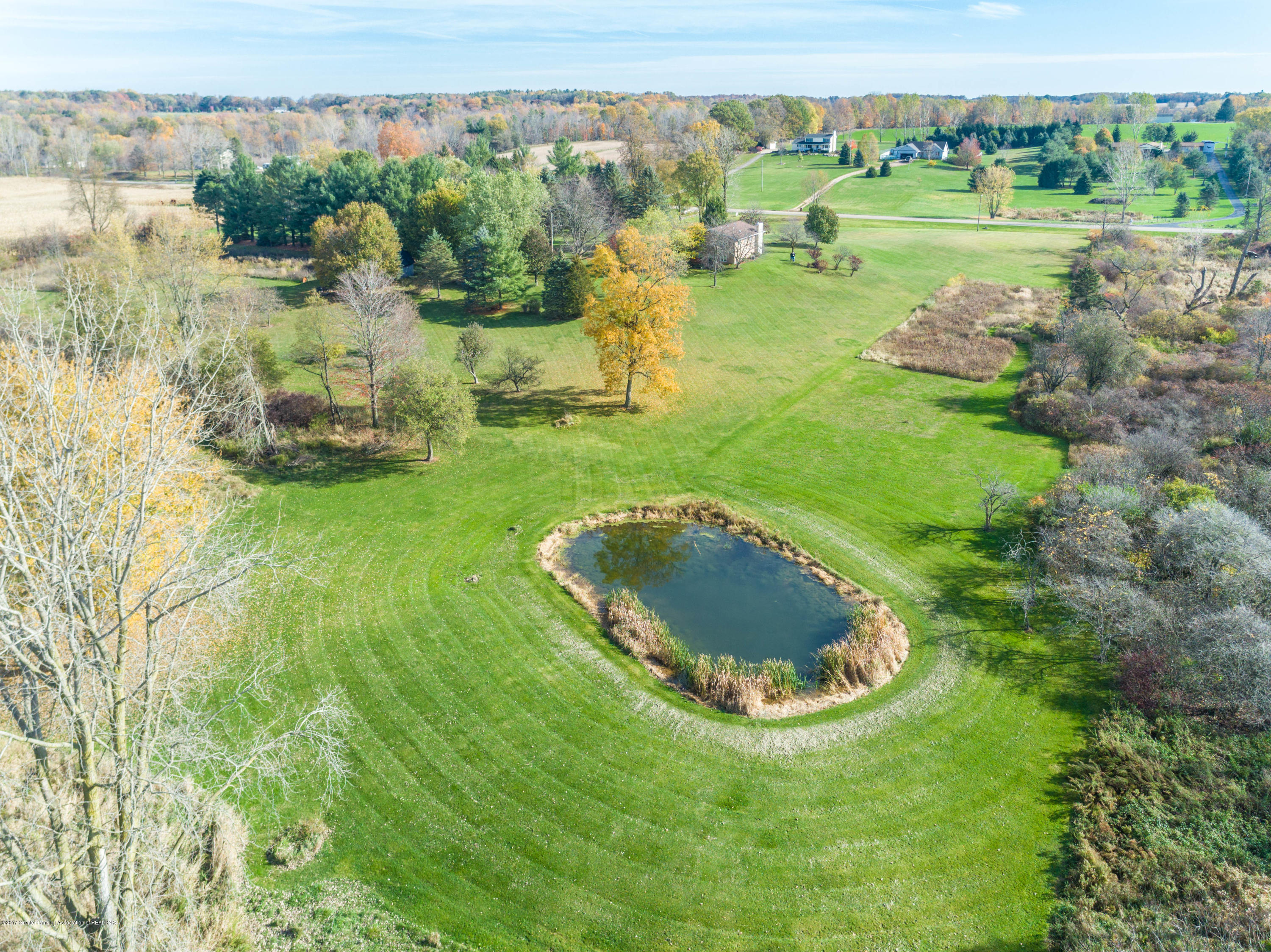 1404 South Waverly Road Eaton Rapids, MI 48827 - Photo 6 of 16 Aerial