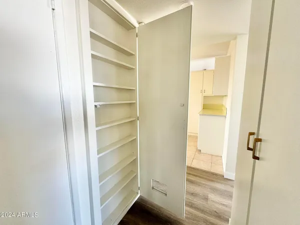 $1,400 | 11013 North 110th Drive, Sun City, AZ 85351