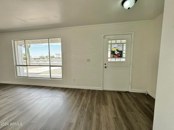 $1,400 | 11013 North 110th Drive, Sun City, AZ 85351