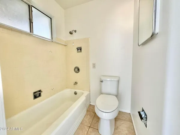 $1,400 | 11013 North 110th Drive, Sun City, AZ 85351