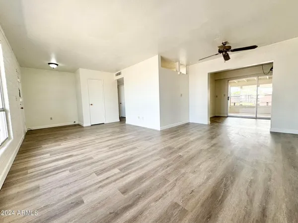 $1,400 | 11013 North 110th Drive, Sun City, AZ 85351