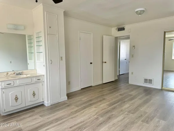 $1,400 | 11013 North 110th Drive, Sun City, AZ 85351