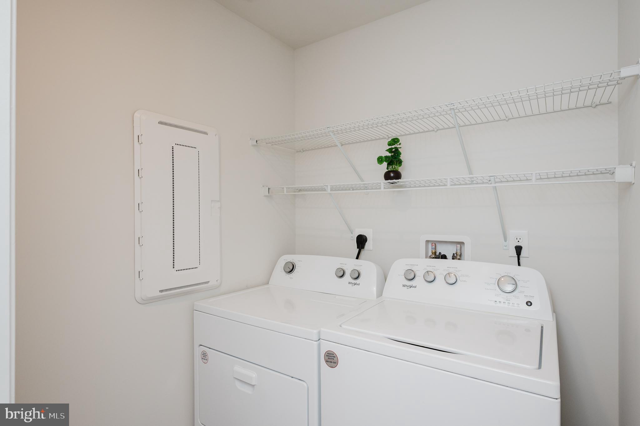 85 River Road Gettysburg, PA 17325 - Photo 15 of 40 Mudroom