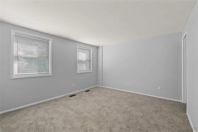 $214,500 | 8402 B Shallowcreek Road, Clay, NY 13090