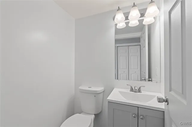 $214,500 | 8402 B Shallowcreek Road, Clay, NY 13090