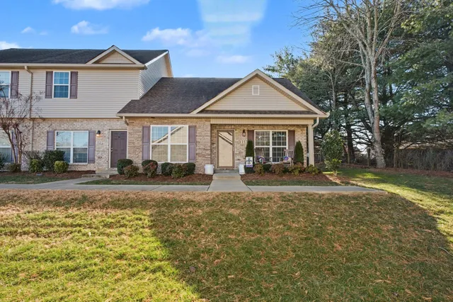 $250,000 | 1182 Long Hollow Pike, Unit I1, Gallatin, TN 37066