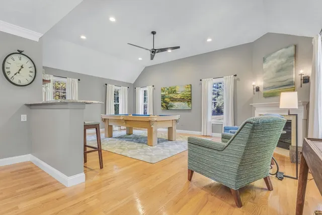 $899,900 | 302 Cow Pond Brook Road, Groton, MA 01450