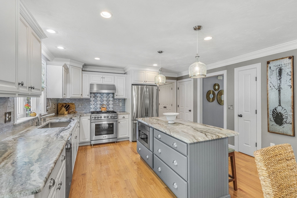 302 Cow Pond Brook Road Groton, MA 01450 - Photo 2 of 42