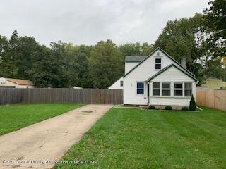 1510 West Jolly Road Lansing, MI 48910 - Photo 1 of 24 Front