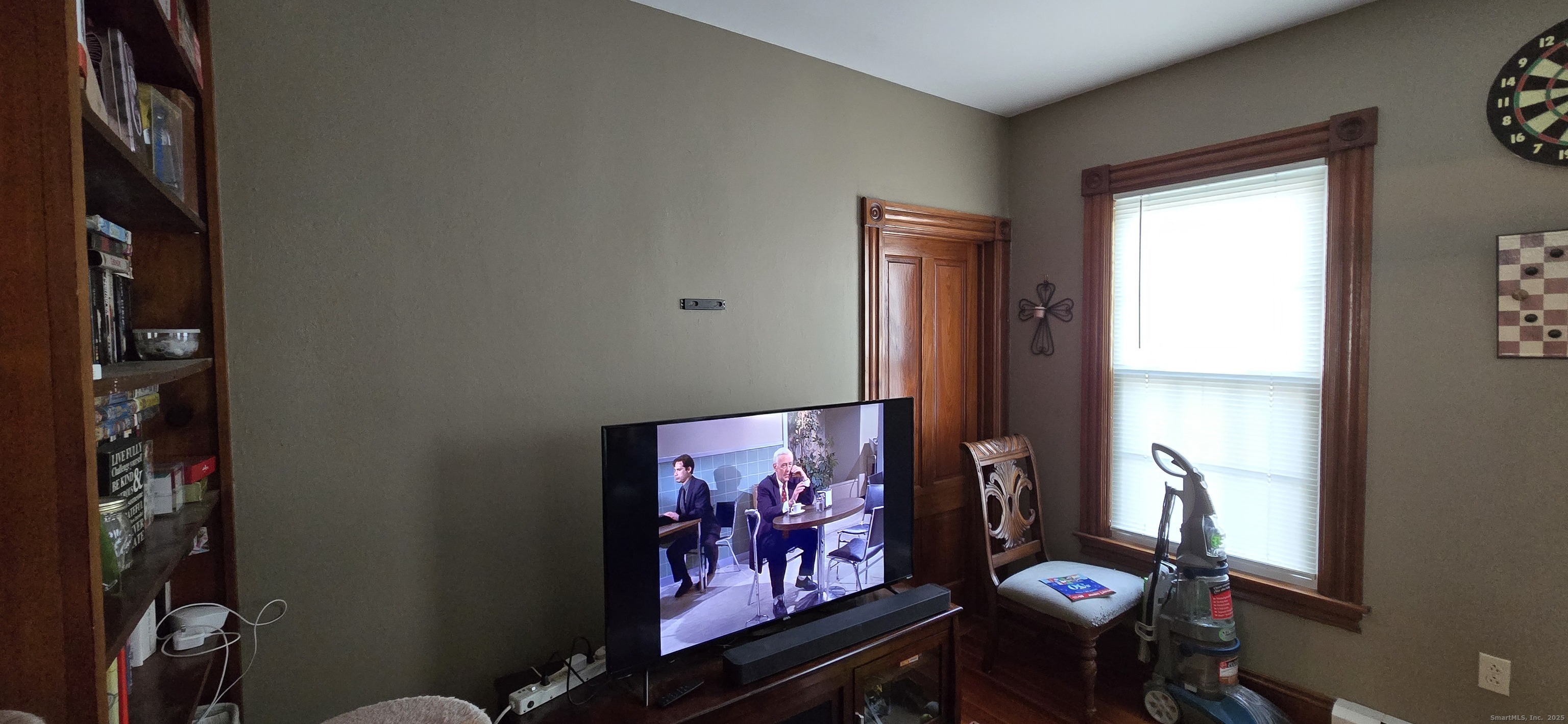 28 Perkins Avenue Norwich, CT 06360 - Photo 6 of 12