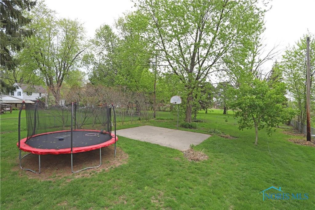 4026 Bellevue Road Toledo, OH 43613 - Photo 29 of 30 Gallery Image 29