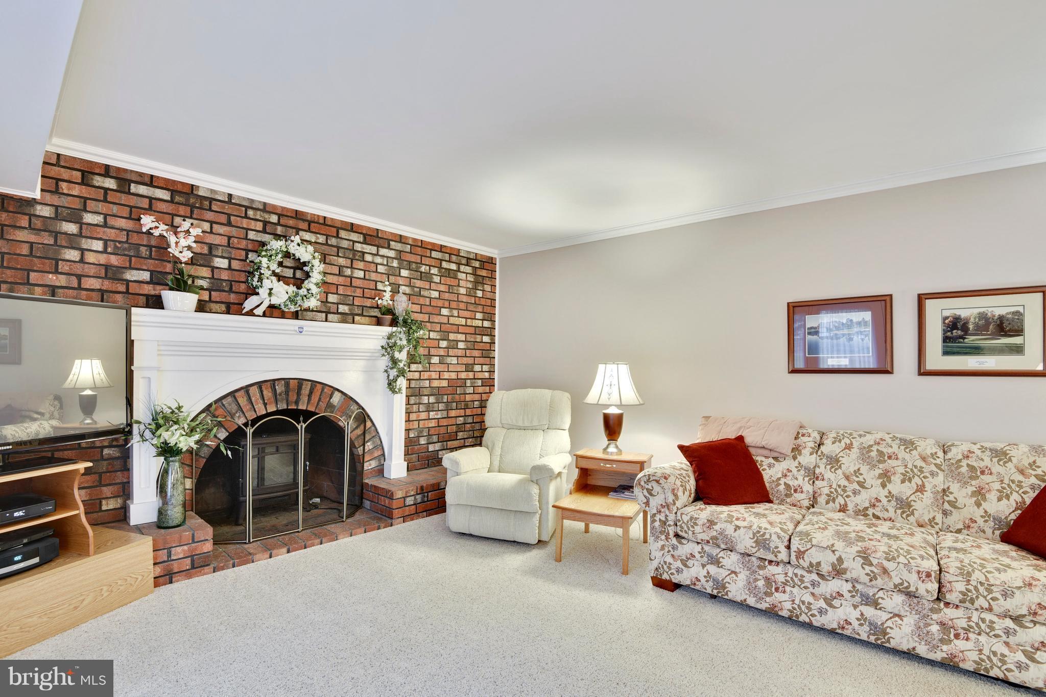 1 Turnmore Court Silver Spring, MD 20906 - Photo 13 of 30 Family Room