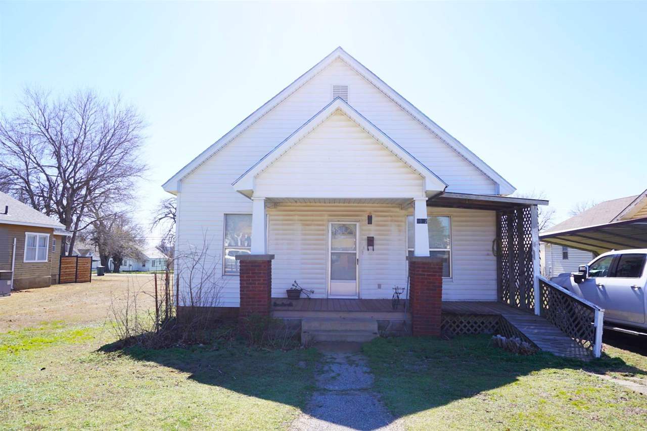 1012 Elm Street Perry, OK 73077 - Photo 1 of 2 Gallery Image 1