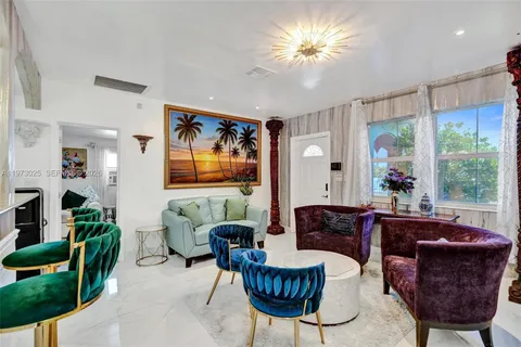 $599,000 | 609 Southwest 2nd Avenue, Hallandale Beach, FL 33009
