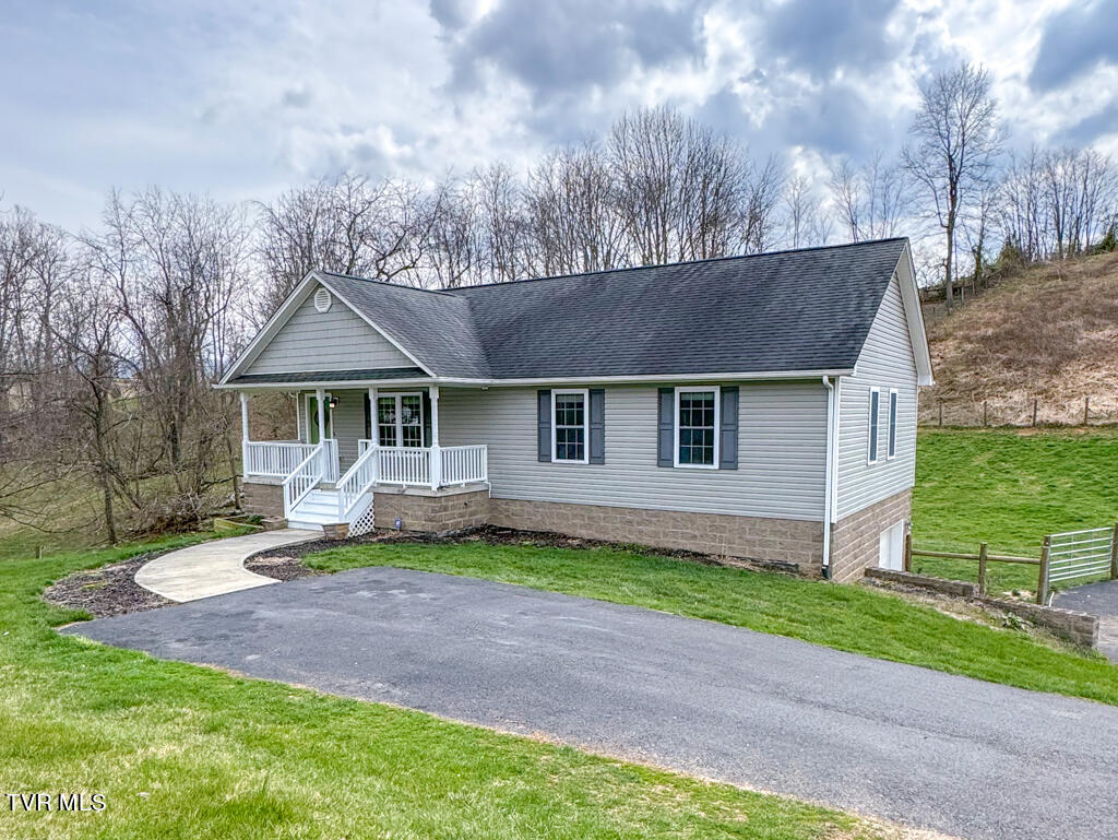 758 Old Ebenezer Road Marion, VA 24354 - Photo 36 of 60 758 Old Ebenezer MLS-59