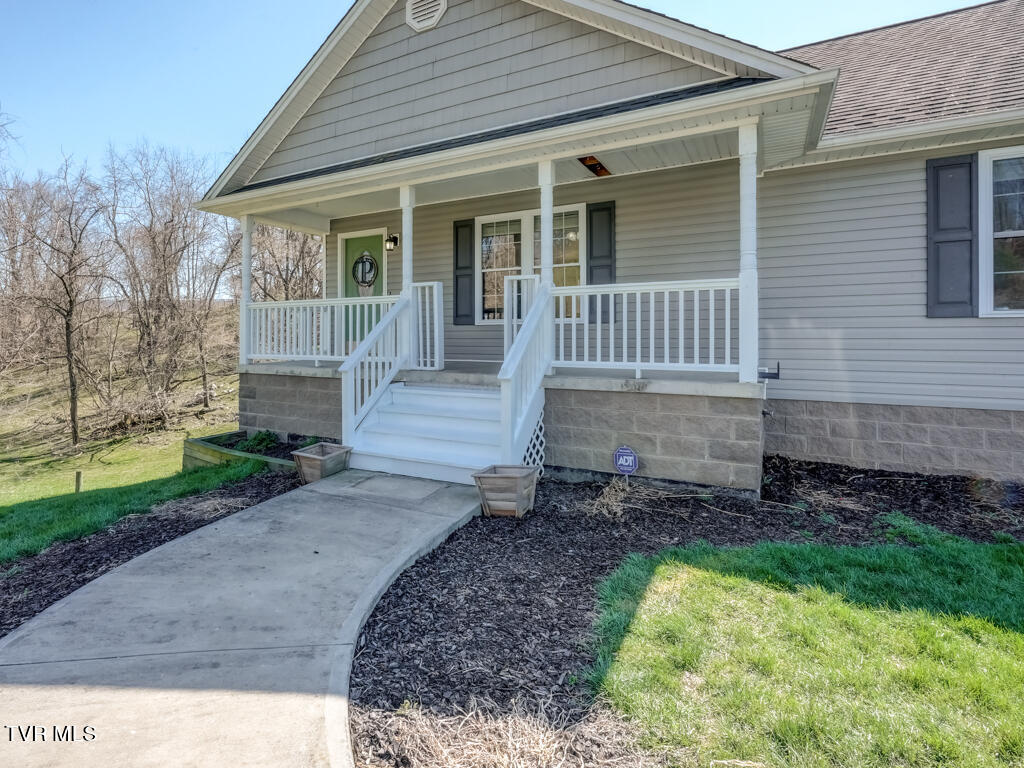 758 Old Ebenezer Road Marion, VA 24354 - Photo 4 of 60 758 Old Ebenezer MLS-14