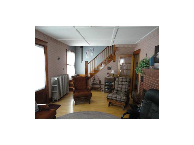 77 School Street Millinocket, ME 04462 - Photo 4 of 14 Living Room.