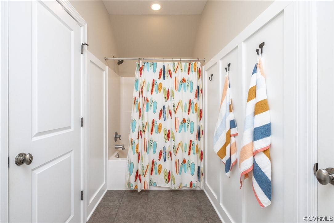 11724 Winterpock Road Chesterfield, VA 23838 - Photo 40 of 50 a bathroom with a shower curtain