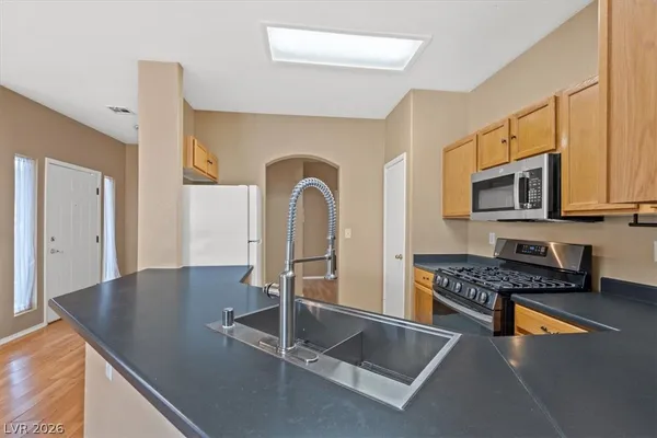 $1,995 | 7904 Smokey Ridge Court, Las Vegas, NV 89131