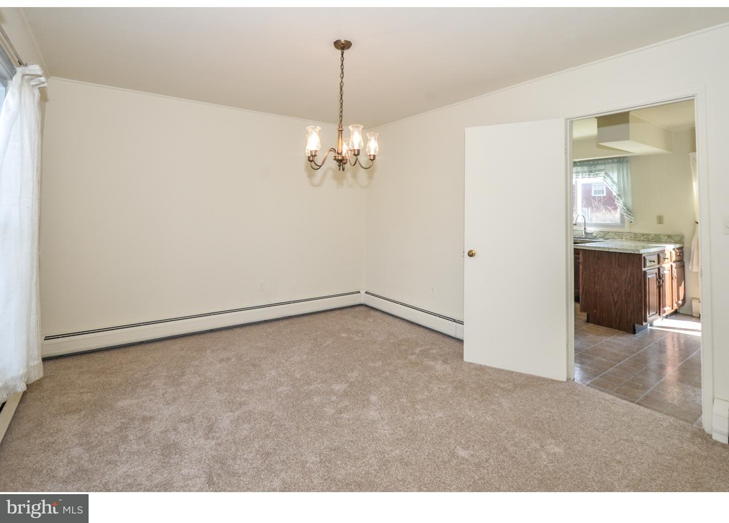 36 Turf Road Levittown, PA 19056 - Photo 12 of 25 Dining Room