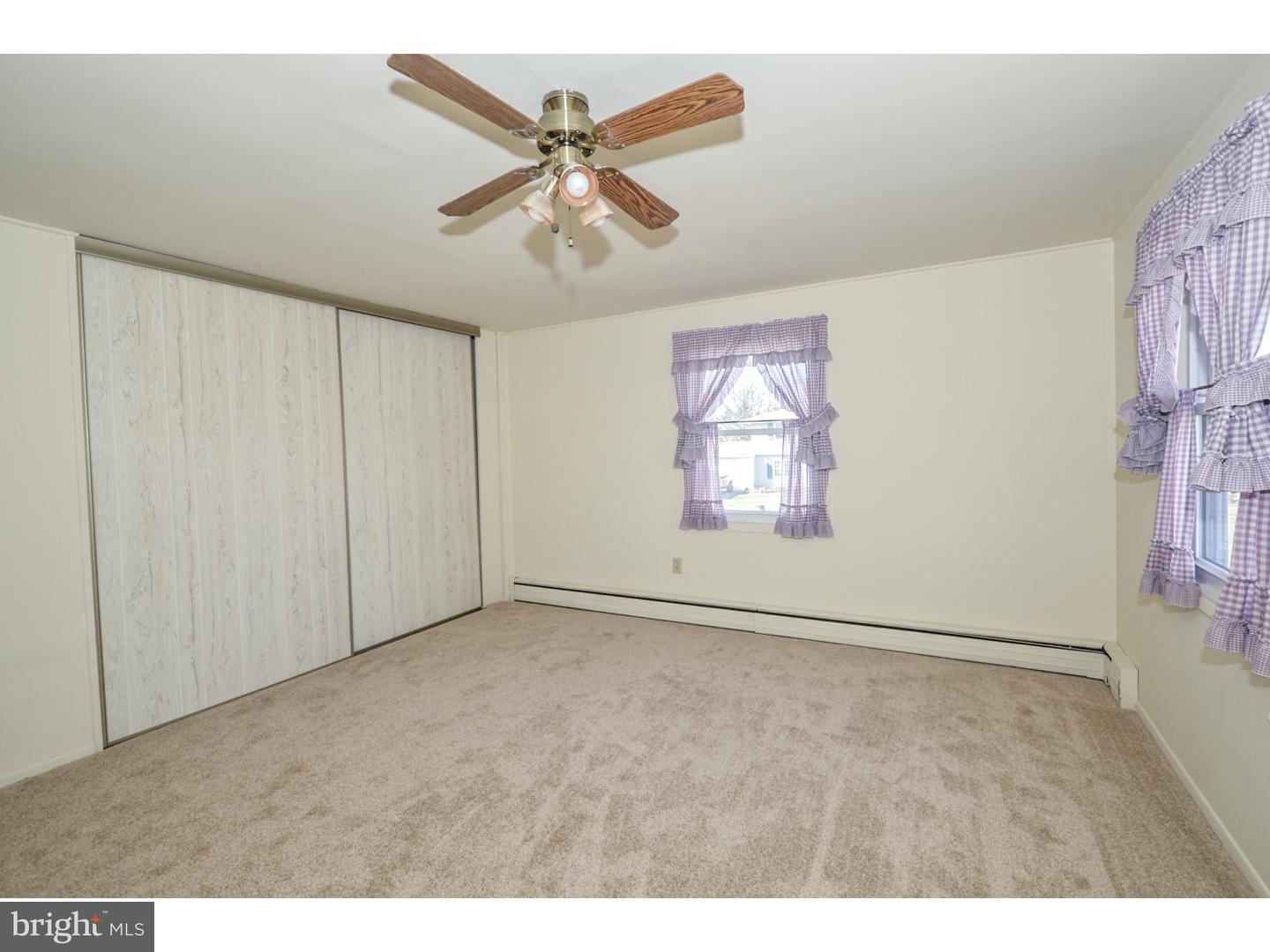 36 Turf Road Levittown, PA 19056 - Photo 22 of 25 Bedroom