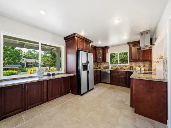 $3,999,888 | 12100 Saraglen Drive, Saratoga, CA 95070