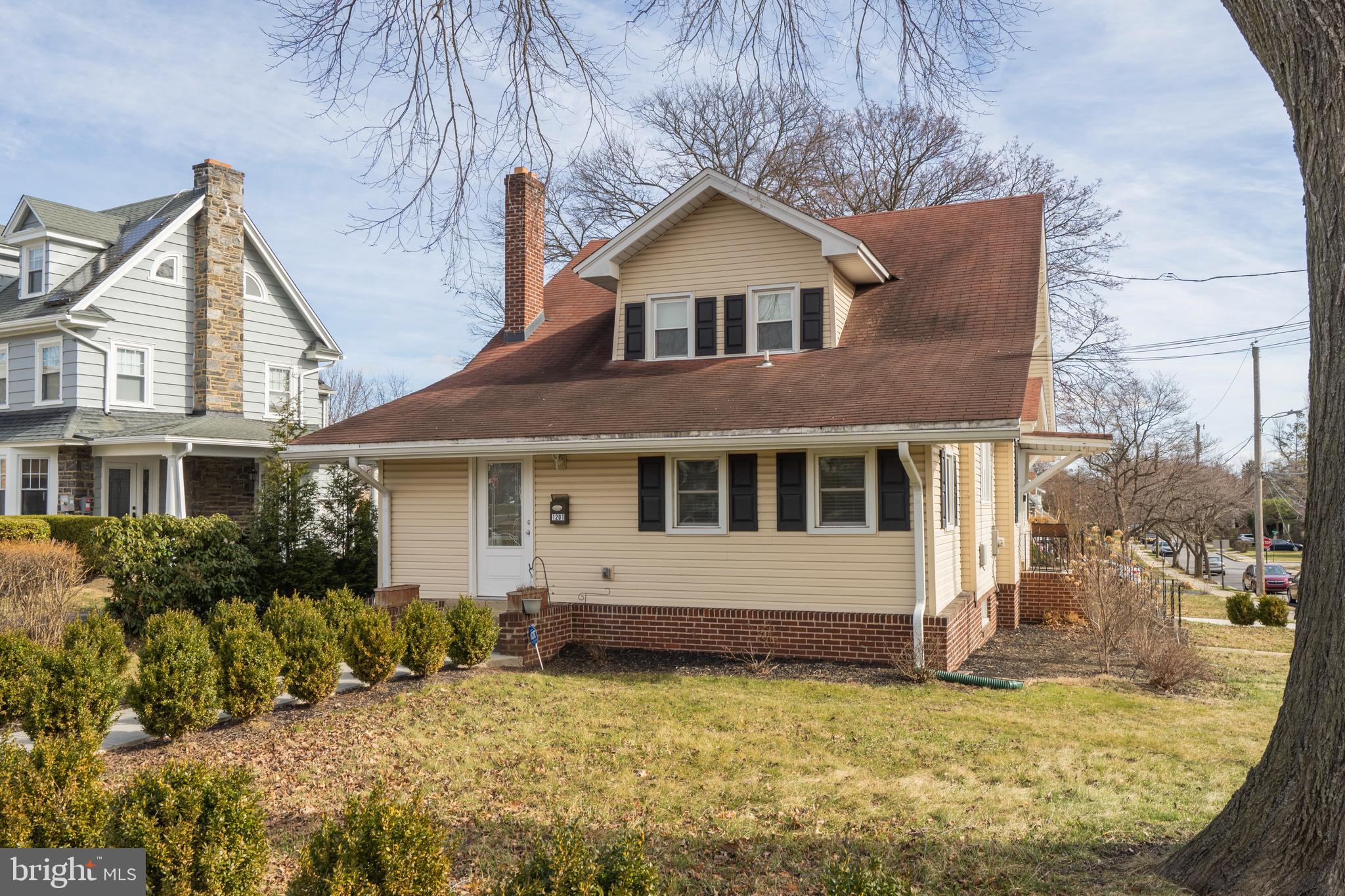 1201 Darby Road Havertown, PA 19083 - Photo 4 of 37 Located in the heart of Havertown.