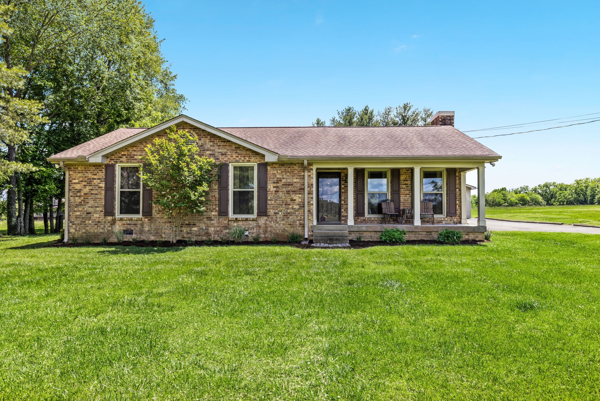1632 Hudson Road Madison, TN 37115 - Photo 1 of 46 Gallery Image 1