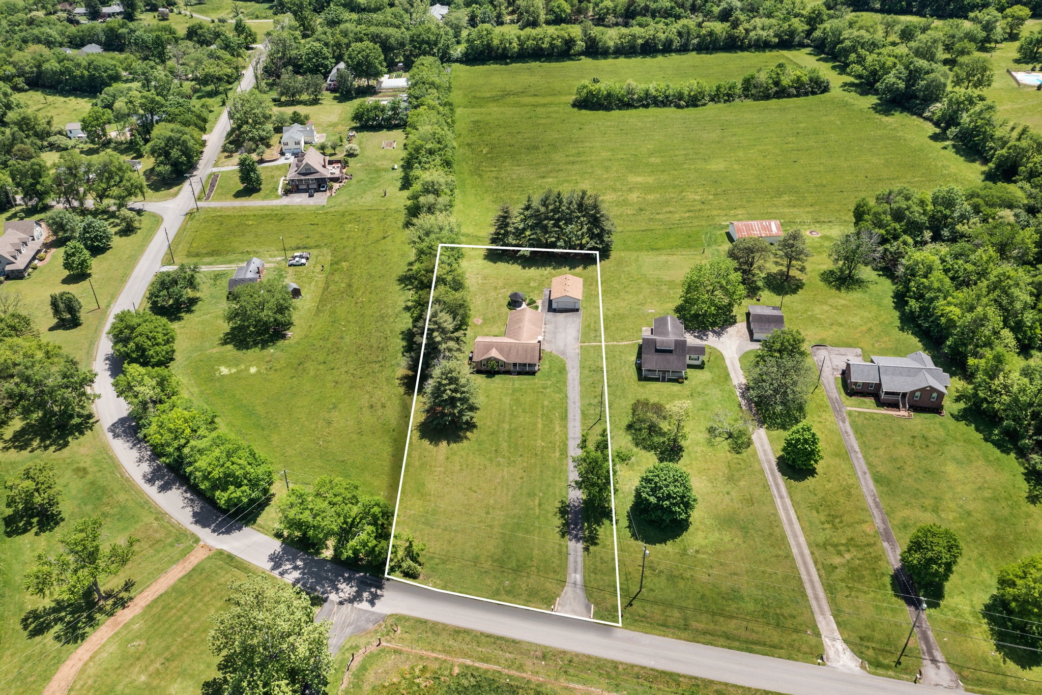 1632 Hudson Road Madison, TN 37115 - Photo 36 of 46 Gallery Image 36