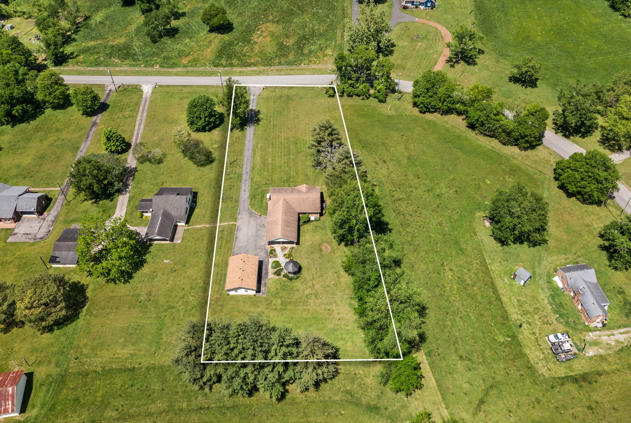 1632 Hudson Road Madison, TN 37115 - Photo 40 of 46 Gallery Image 40
