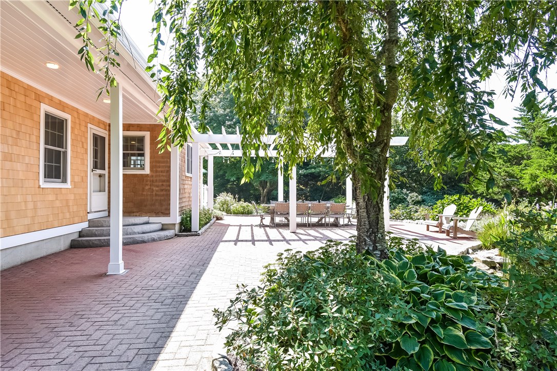 115 Watch Hill Road Westerly, RI 02891 - Photo 26 of 40