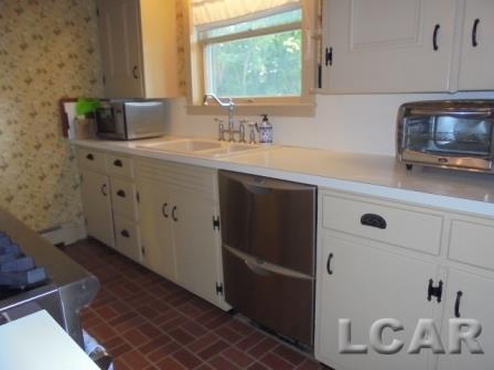 15312 Elwell Road Belleville, MI 48111 - Photo 21 of 48