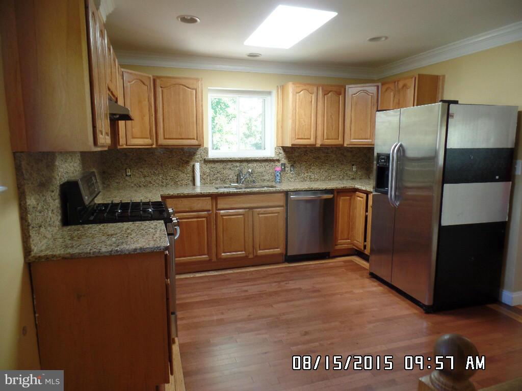 1701 Briggs Chaney Road Silver Spring, MD 20905 - Photo 6 of 12 Kitchen