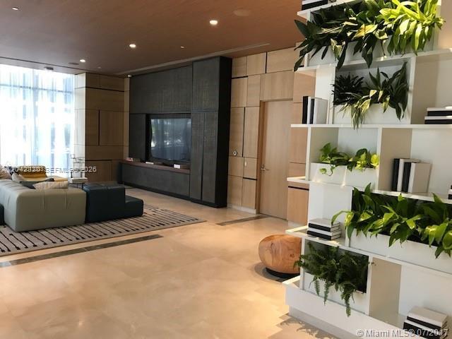55 Southwest 9th Street, Unit 2103 Miami, FL 33130 - Photo 25 of 30