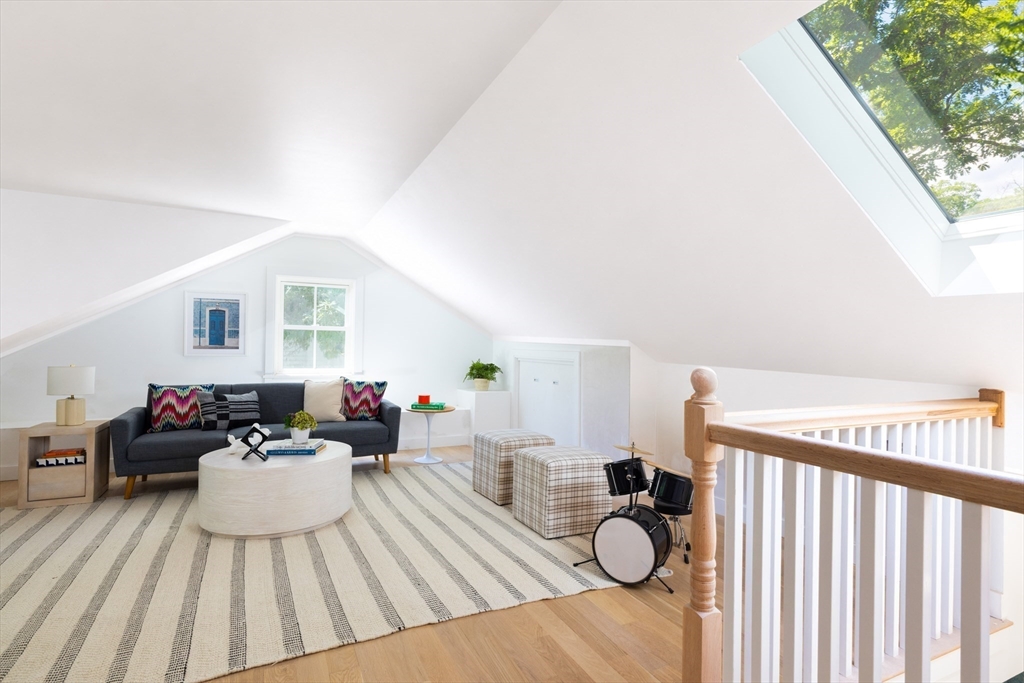 209 Bristol Road Wellesley, MA 02481 - Photo 22 of 29